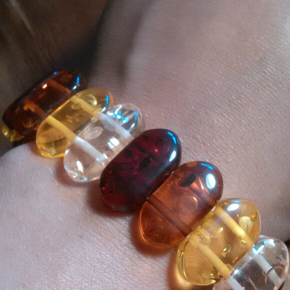Multi-Color Simulated Amber Block Bead Stretch Bracelet - Picture 10 of 11